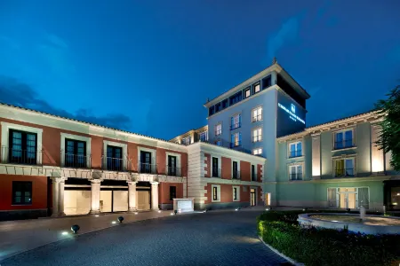 Eurostars Palacio Buenavista Отели рядом с достопримечательностью «Avenida Park»