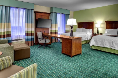 Hampton Inn & Suites Coconut Creek - 2-Star