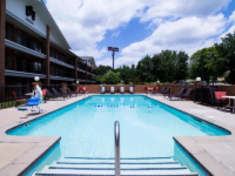 ブリック ロッジ アトランタ / ノークロス ノークロスのホテル