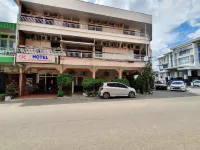 Hotel Sinar Khatulistiwa Hotels in Pasiran