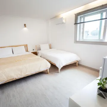 Petercat Hotel Shinchon Отели рядом с достопримечательностью «Музей Trick Eye»