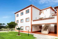 The Village – Praia D’El Rey Golf & Beach Resort Hotels in Amoreira