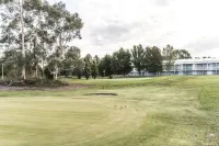 Abode Narrabundah Hotels in Greenway
