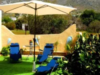 Papafotis Apartments & Suites فنادق في Alinda