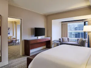 The Westin Chicago River North