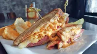 DoubleTree by Hilton Hotel Libertyville - Mundelein - breakfast