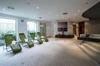 Ramada by Wyndham Dresden Hotels in Dresden