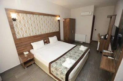Dolphin Apart Hotel Отели в г. Sarigerme Mahallesi