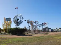 Country Home Motor Inn