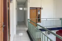 RedDoorz at Karangploso 2