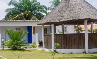 Hotel Cool Mafia - Housity