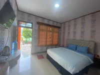 Hotel & Villa Gunung Jempol
