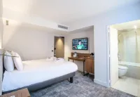 Hôtel Mercure Rennes Place Bretagne فنادق في رين
