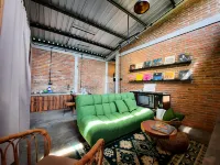 Sawah Ijen warung & guest house Hotel di Licin