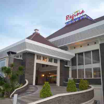 Regina Hotel Pemalang Hotel Exterior