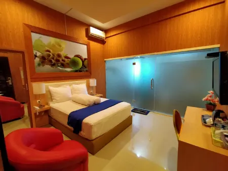 Hotel 99 Pati Отели в г. Pati Regency