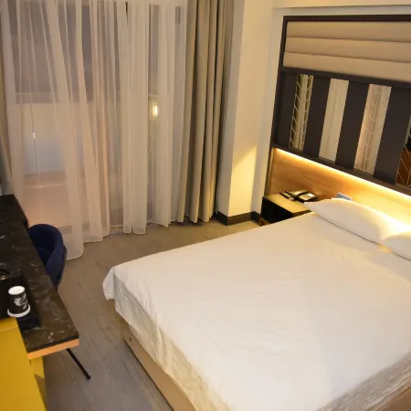 Oasis Otel