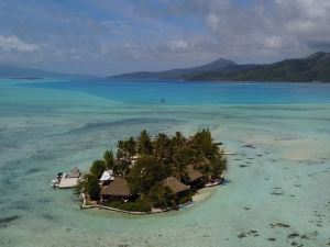 Eden Private Island Tahaa