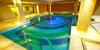 Garden Hotel - Pools