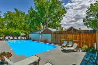 Rustic Inn - piscina