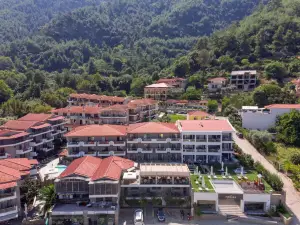 Ntinas Filoxenia Hotel & Spa