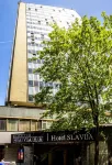 Hotel Slavija Отели рядом с достопримечательностью «Храм Святого Саввы»