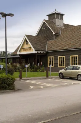 Premier Inn Doncaster (Lakeside) Hotels near B&M Home Store