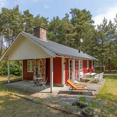 "Aave" - 800m from the Sea