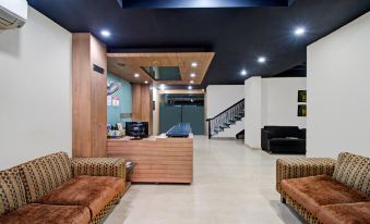 Treebo Maharaja Residency