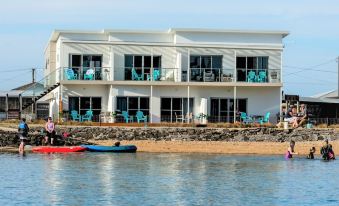 Ulverstone River Edge HolidayApartments