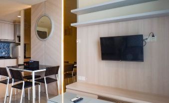 Exclusive and Vibrant 1Br Apartment at Praxis