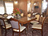 Goona Palace Houseboats - Parking
