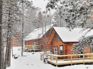 Freedom Ridge Cabins