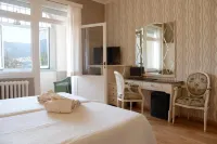 Hotel Metropole Suisse - parkir
