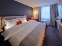 Holiday Inn Express COLOGNE - MUELHEIM by IHG Hôtels à : Cologne
