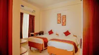 Revostay Royale Urapakkam Hotels in Kattankulathur