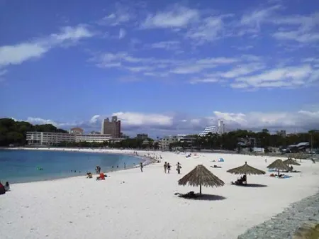 Kikuya Ryokan Отели рядом с достопримечательностью «Пляж Ширара-Хама»