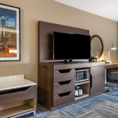 Hampton Inn Greenfield