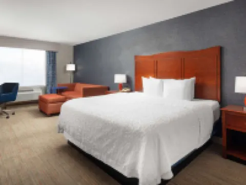 Hampton Inn Medford Hotels in Medford