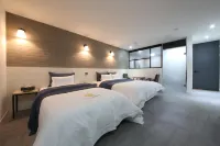Two Nights Business Hotel