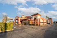 Baymont by Wyndham Orlando North Millenia  호텔