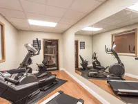 Super 8 by Wyndham Gallipolis Pt Pleasant Area Hotels in Gallia County