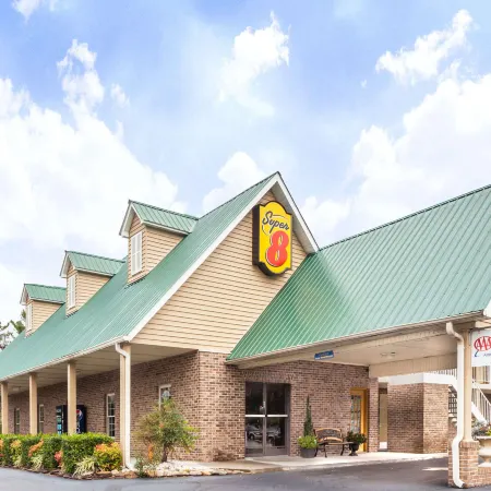Super 8 by Wyndham Kingston