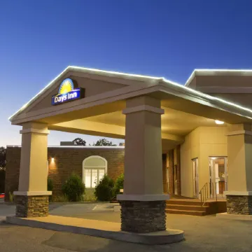 Days Inn by Wyndham Bridgewater Conference Center