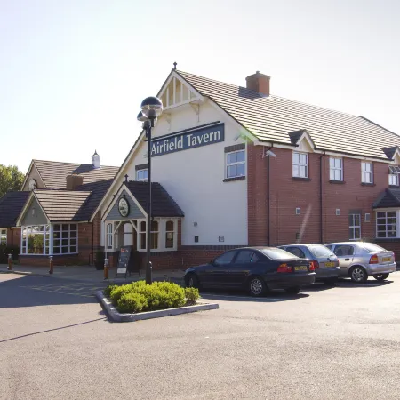 Premier Inn Yeovil Airfield