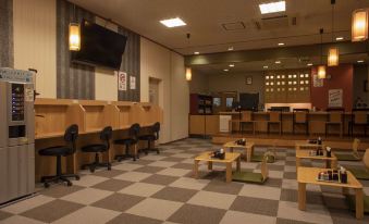 Minato Capsule Inn