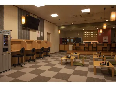 港口膠囊旅館 住宿飯店