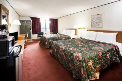 Days Inn by Wyndham Clinton Hôtels à proximité de : Clinton Country Jamboree