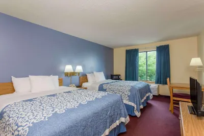 Days Inn by Wyndham Johnson Creek