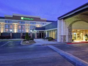 Holiday Inn Cincinnati-Riverfront